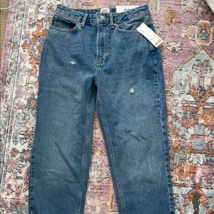 NWT Urban Outfitters BDG high-rise Mom Jeans